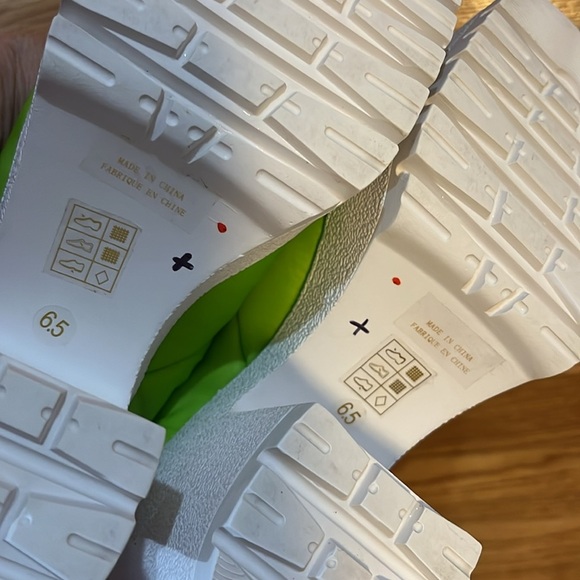 Jeffrey Campbell Snow Doubt Platform Winter Boot Size 6.5 NEW - Picture 13 of 15